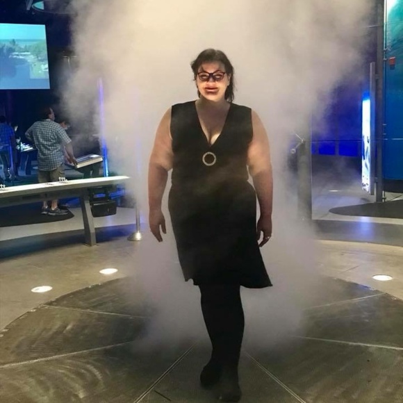 Meet your Posher, Rhonda - Picture 4 of 7